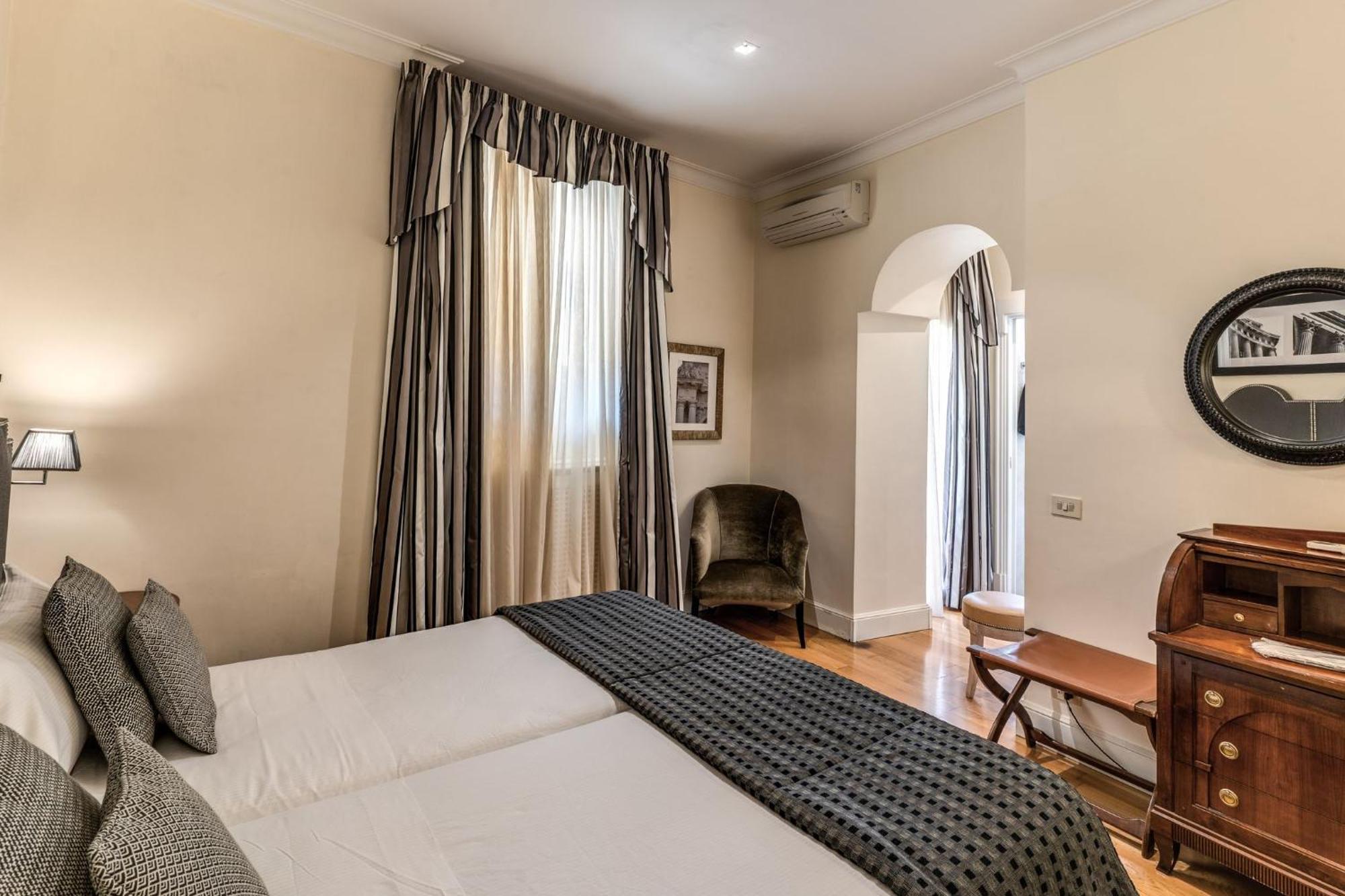 Via Napoli Apartments روما المظهر الخارجي الصورة