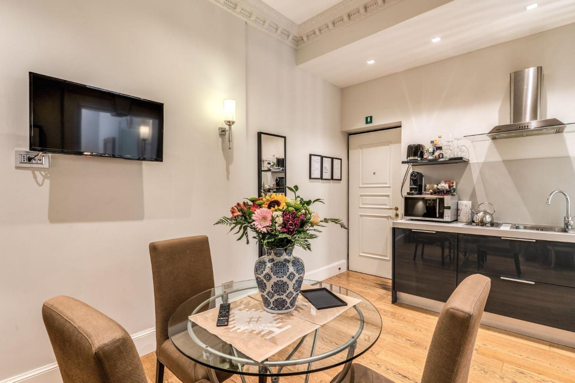 Via Napoli Apartments روما المظهر الخارجي الصورة