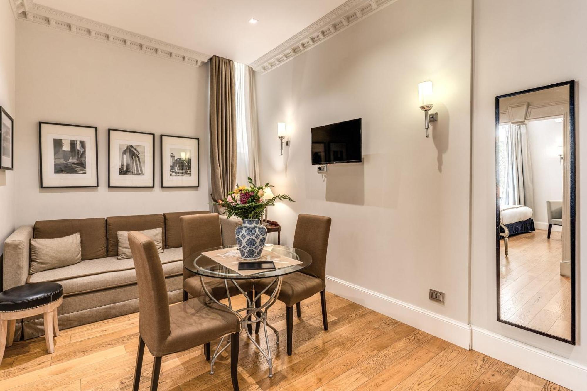 Via Napoli Apartments روما المظهر الخارجي الصورة