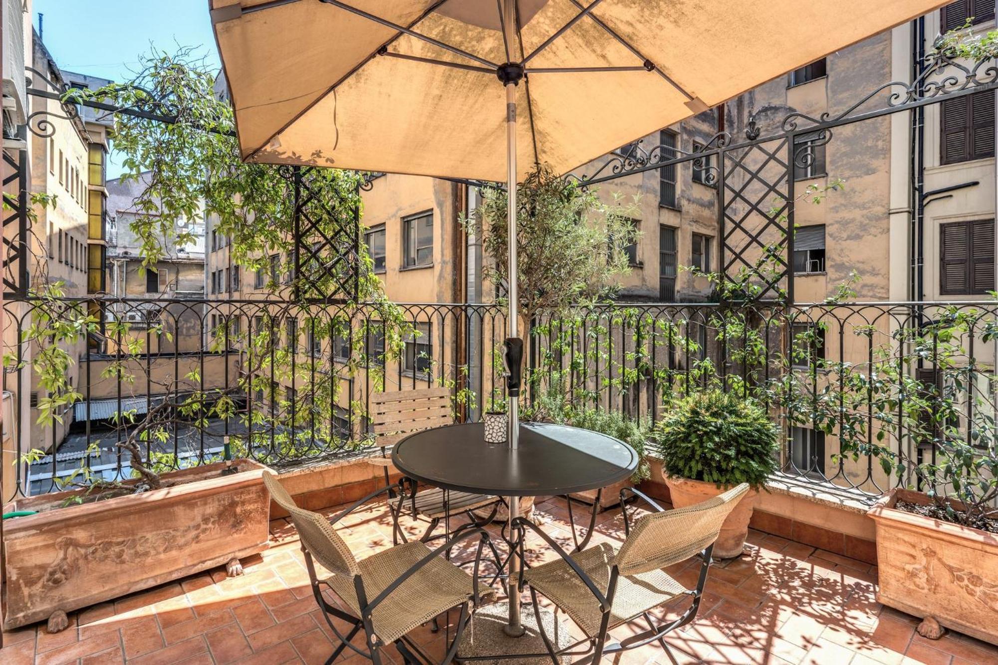 Via Napoli Apartments روما المظهر الخارجي الصورة