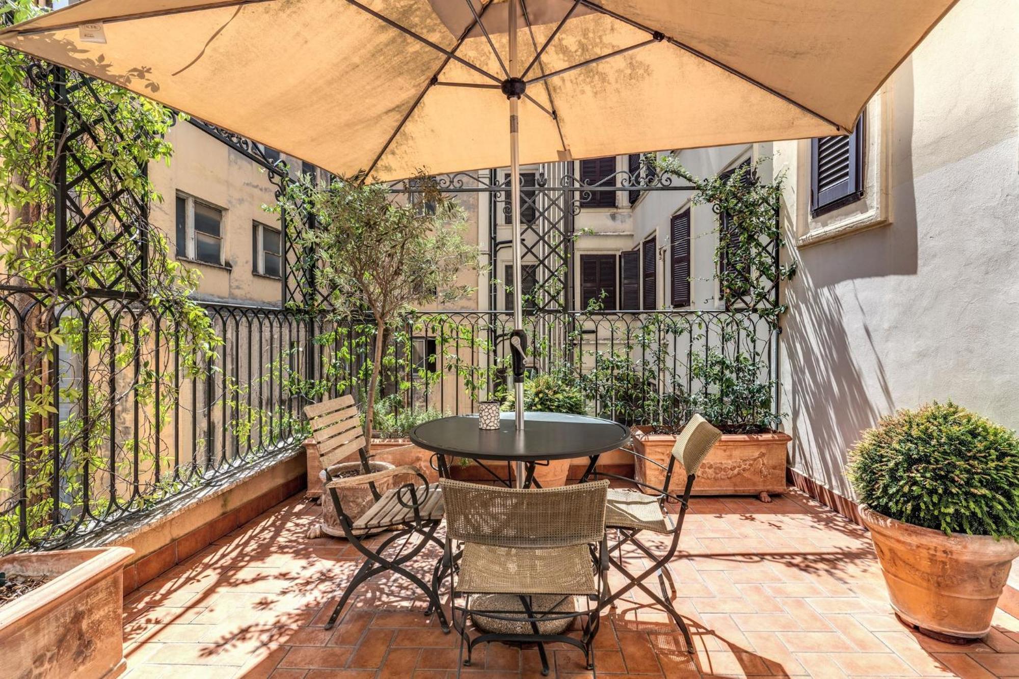 Via Napoli Apartments روما المظهر الخارجي الصورة