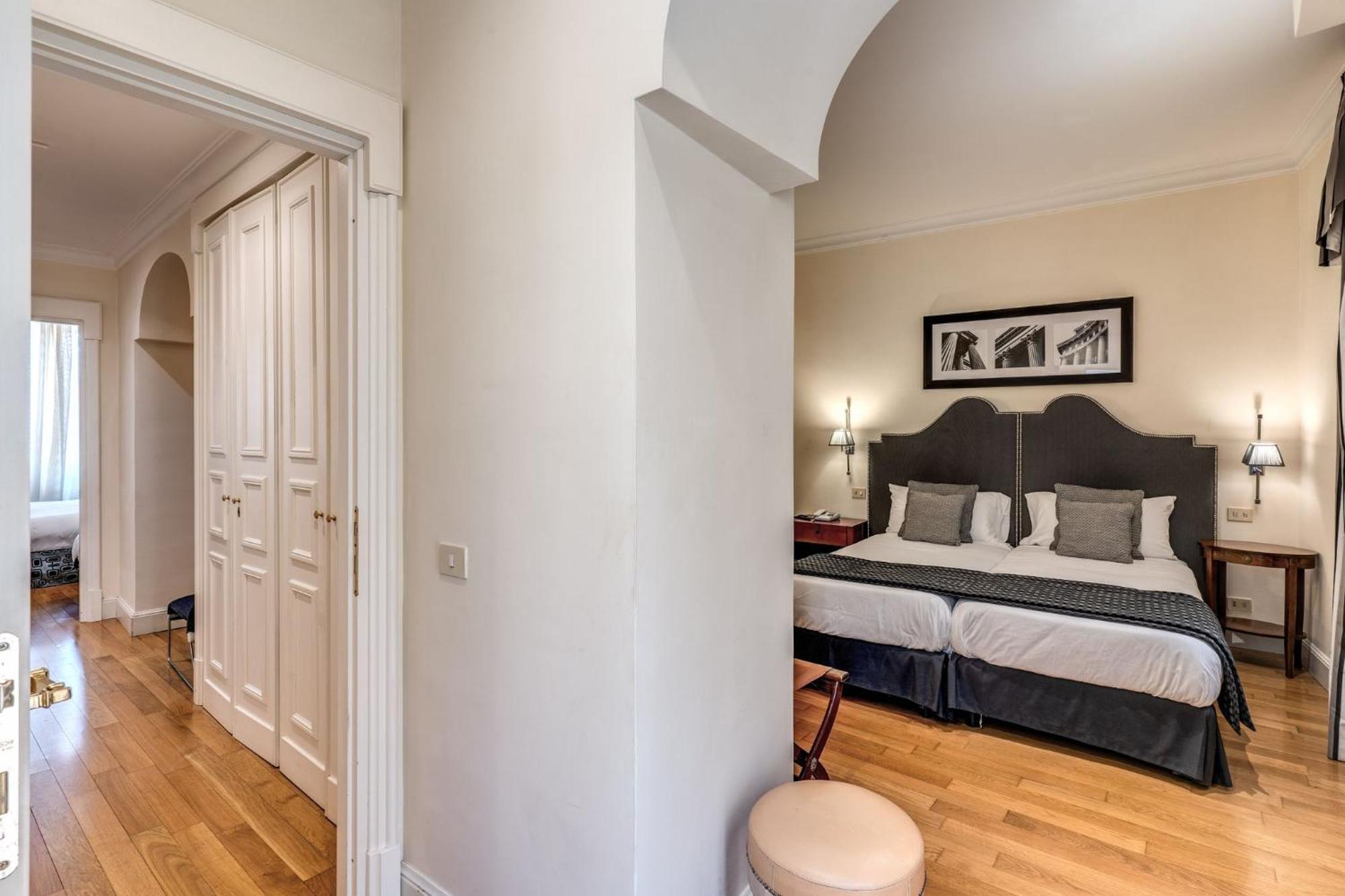 Via Napoli Apartments روما المظهر الخارجي الصورة