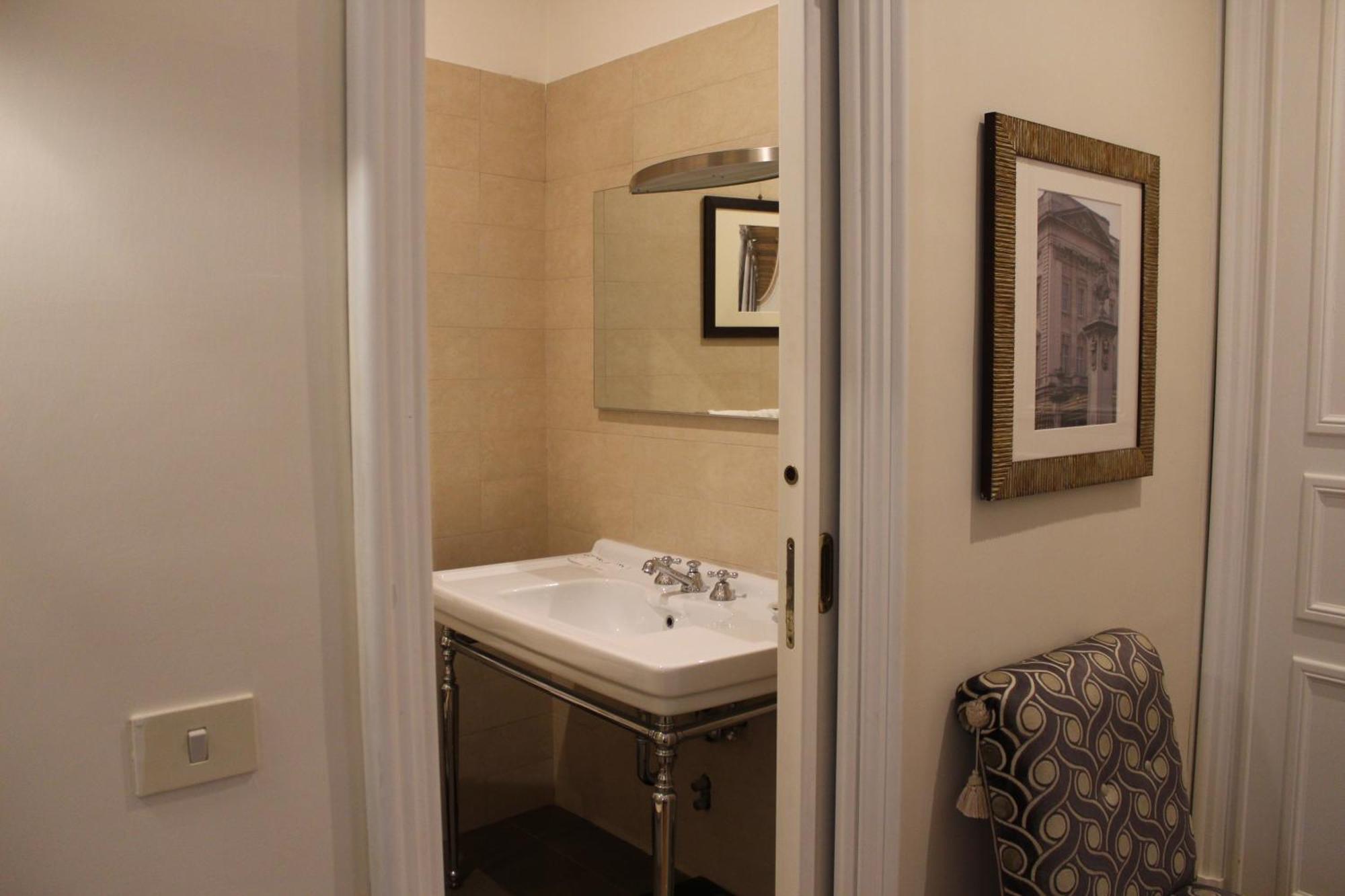 Via Napoli Apartments روما المظهر الخارجي الصورة